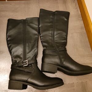 Croft & Barrow Black Heeled Boots